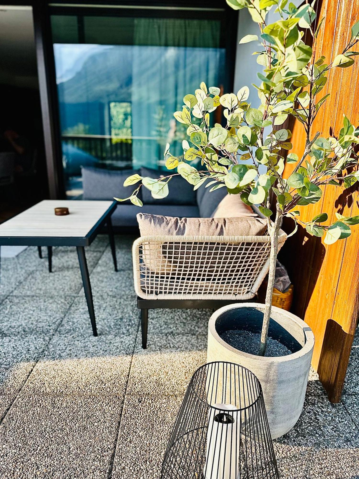 Das Alpenzeit Appartement Mit Just Private Terrasse (Adults Only) Bad Aussee Exterior photo